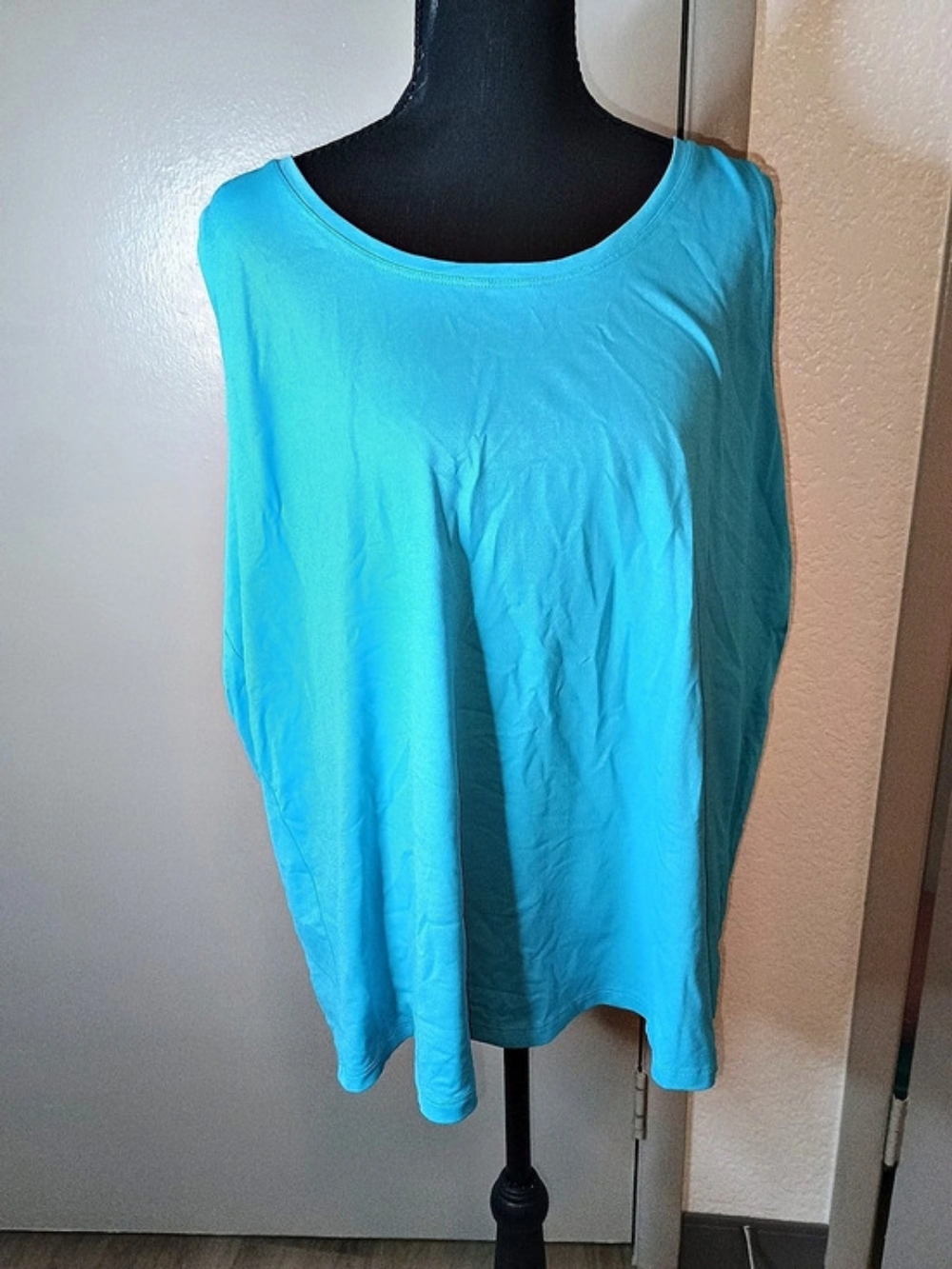 Karen Kane Women's Sleeveless Top in Blue Size 2X Like New